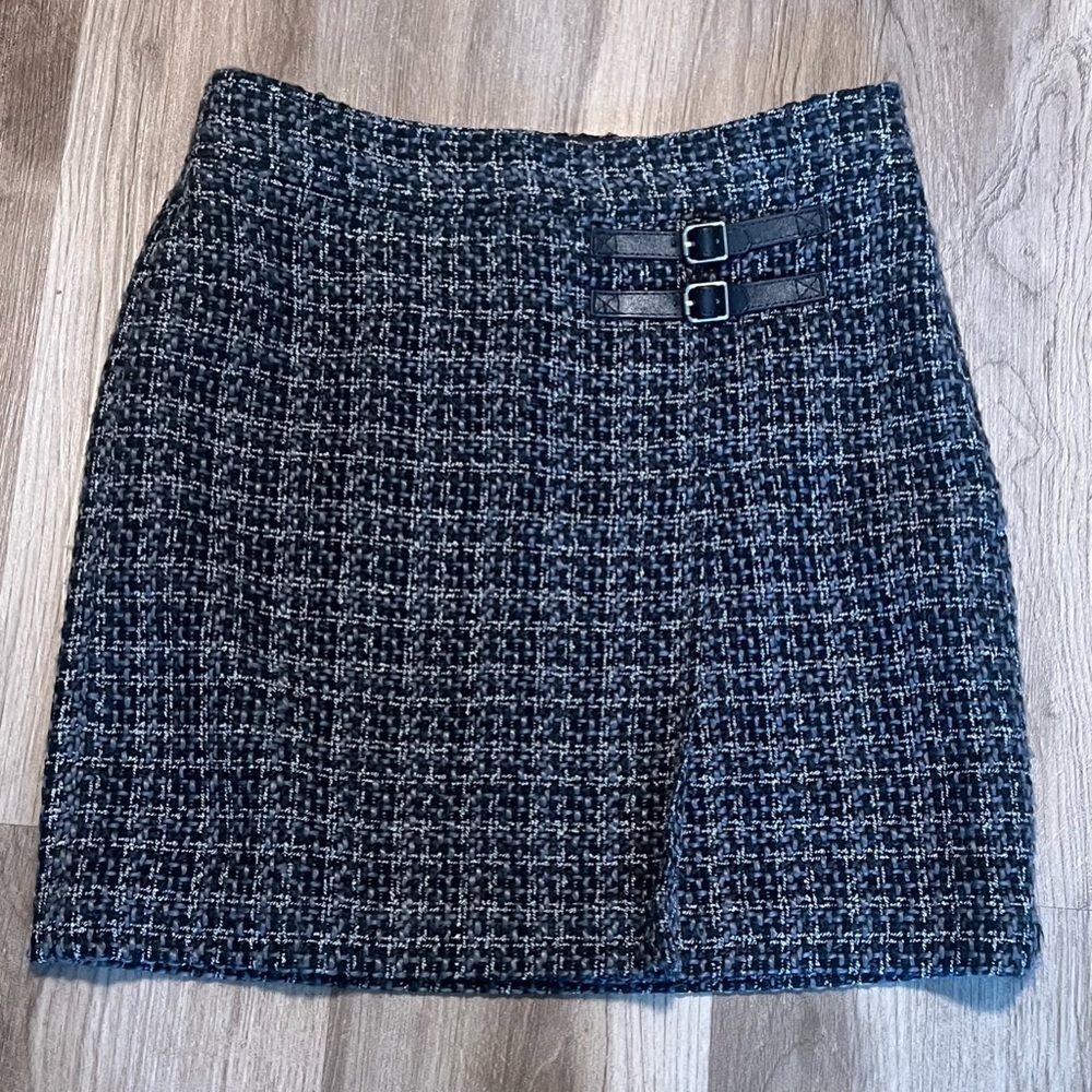 LOFT Outlet Black and Gray Side Zippered Skirt